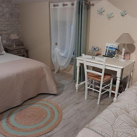 La Douce Charentaise Bed and Breakfast Mérignac Εξωτερικό φωτογραφία