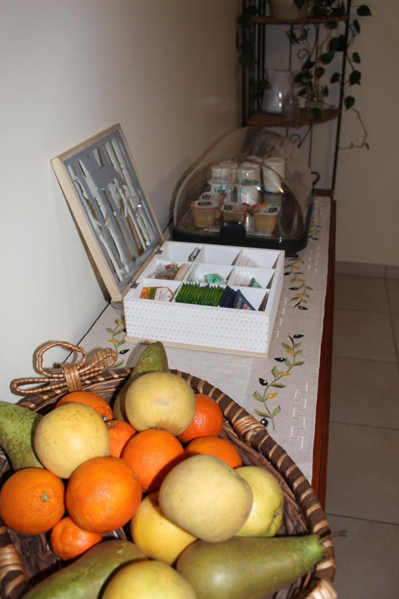 La Douce Charentaise Bed and Breakfast Mérignac Εξωτερικό φωτογραφία