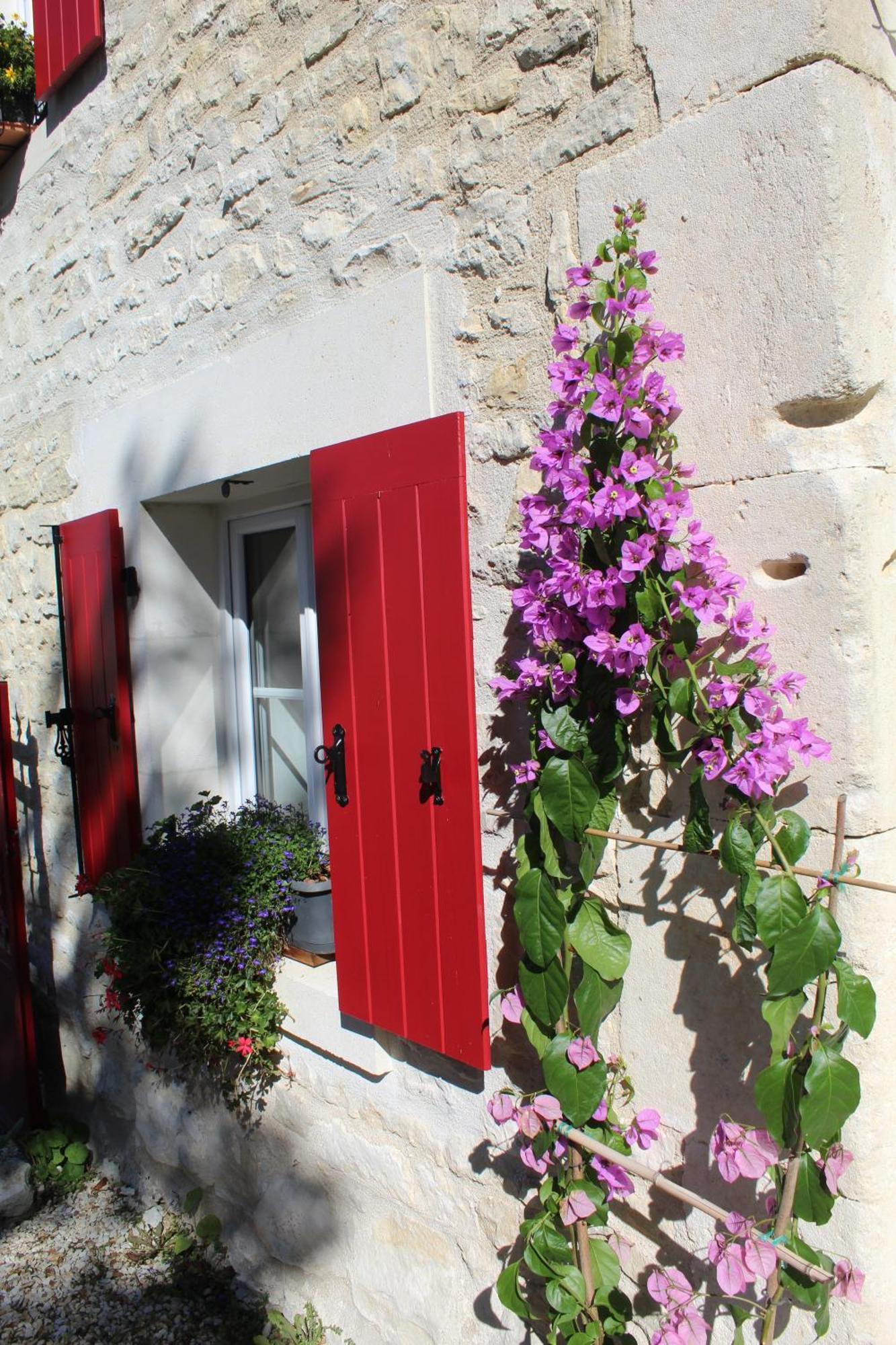 La Douce Charentaise Bed and Breakfast Mérignac Εξωτερικό φωτογραφία